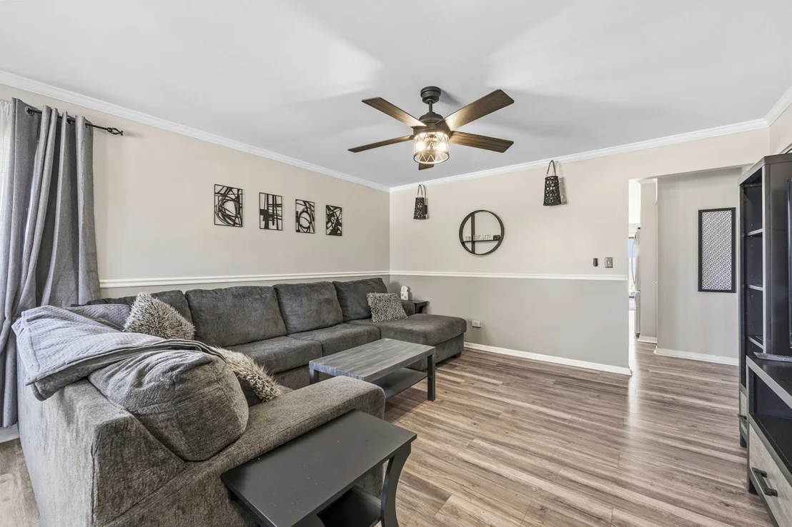 Photo of 1041 Fulton Drive