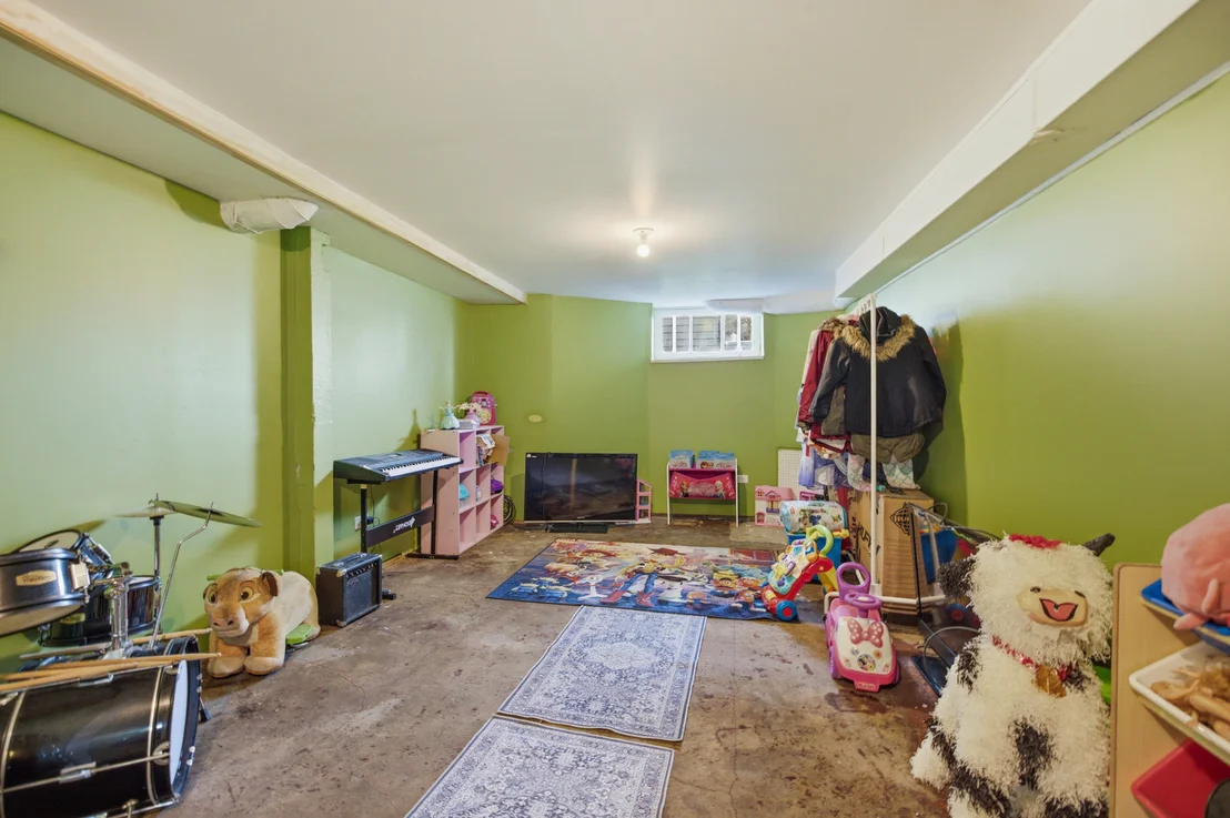 Photo of 459 N Spring Street