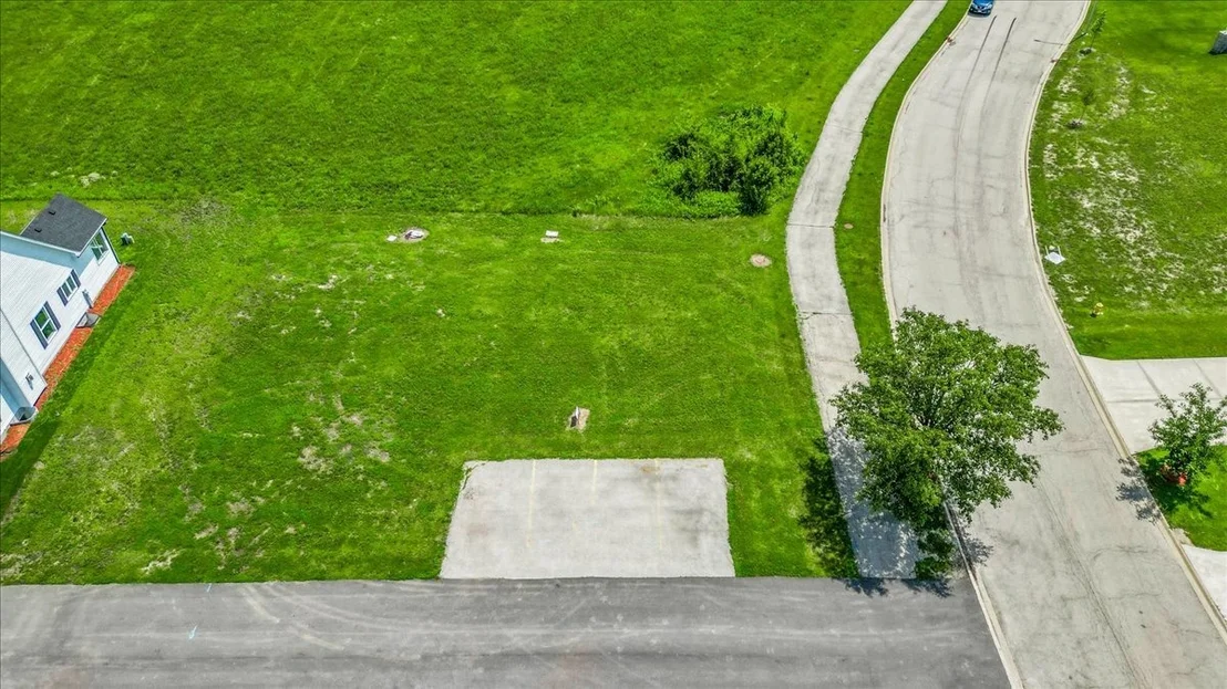 Photo of 2072 Waters Edge Drive