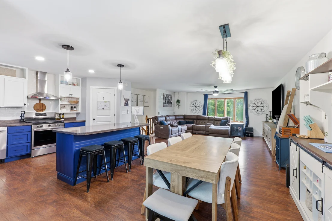 Photo of 8065 Ashley Road