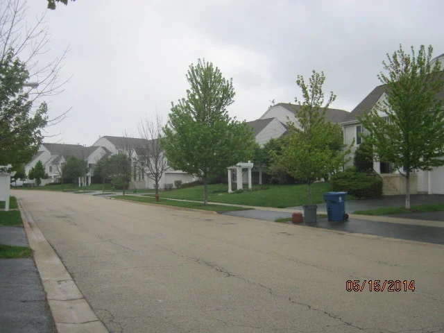 Photo of 2443 Oakfield Drive