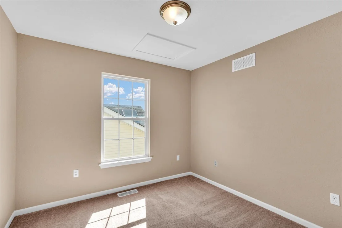 Photo of 702 Newton Drive