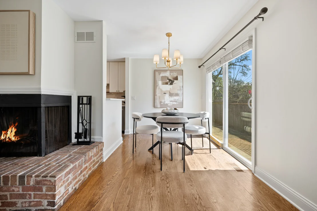 Photo of 1041 Forest Avenue