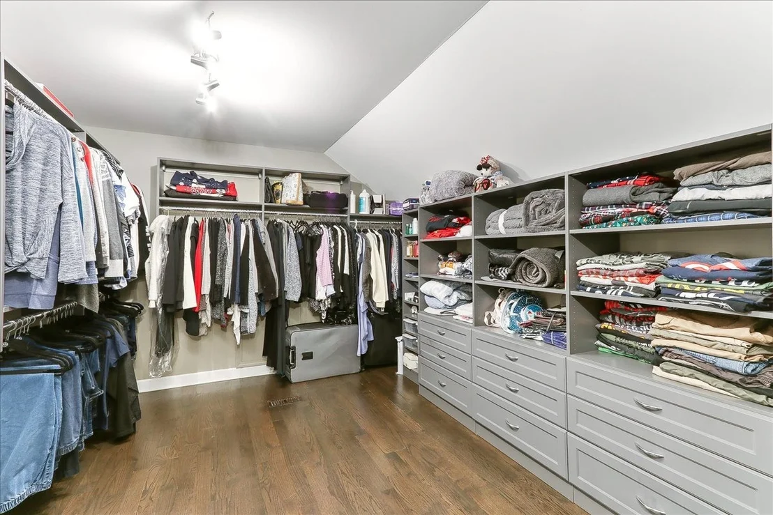Photo of 519 Litchfield Lane