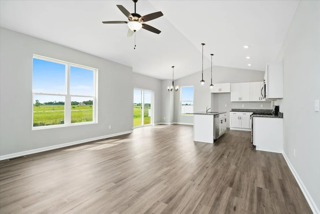 Photo of 815 Whitetail Drive