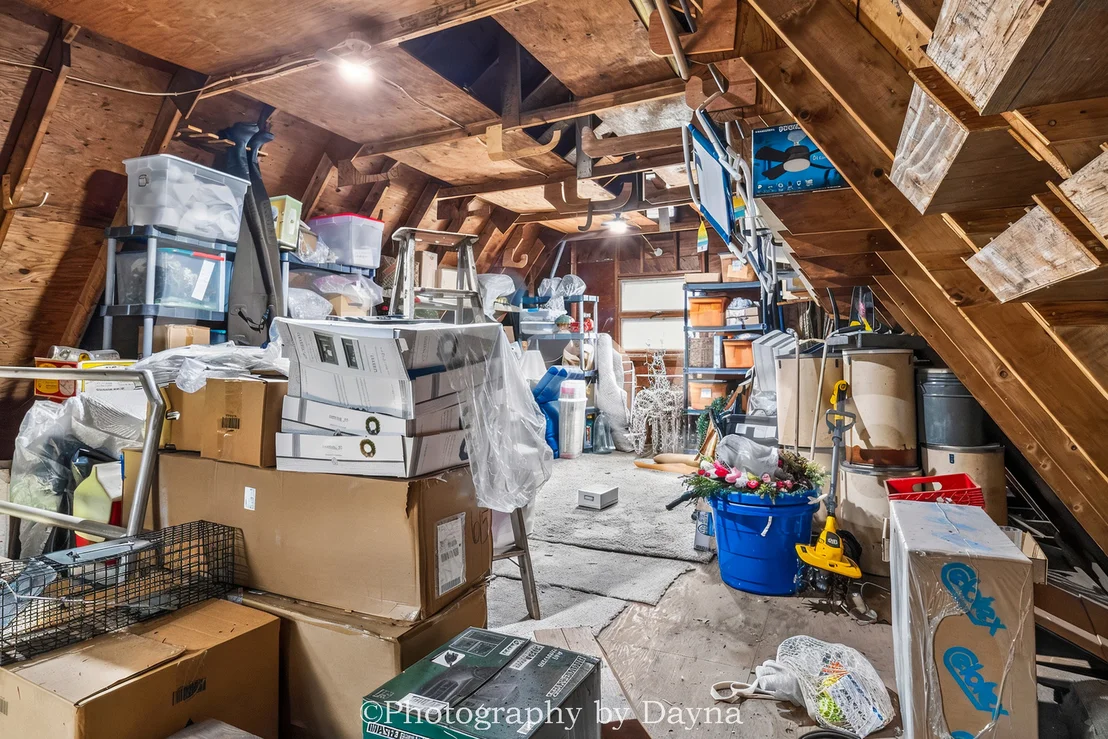 Photo of 2833 River Road