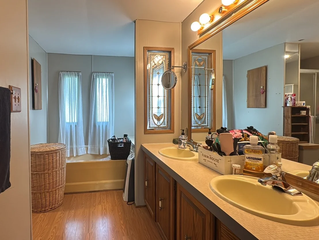 Photo of 403 E Byron Street