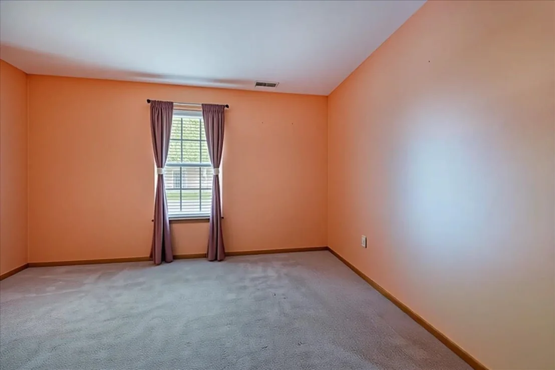 Photo of 13902 S Cambridge Circle