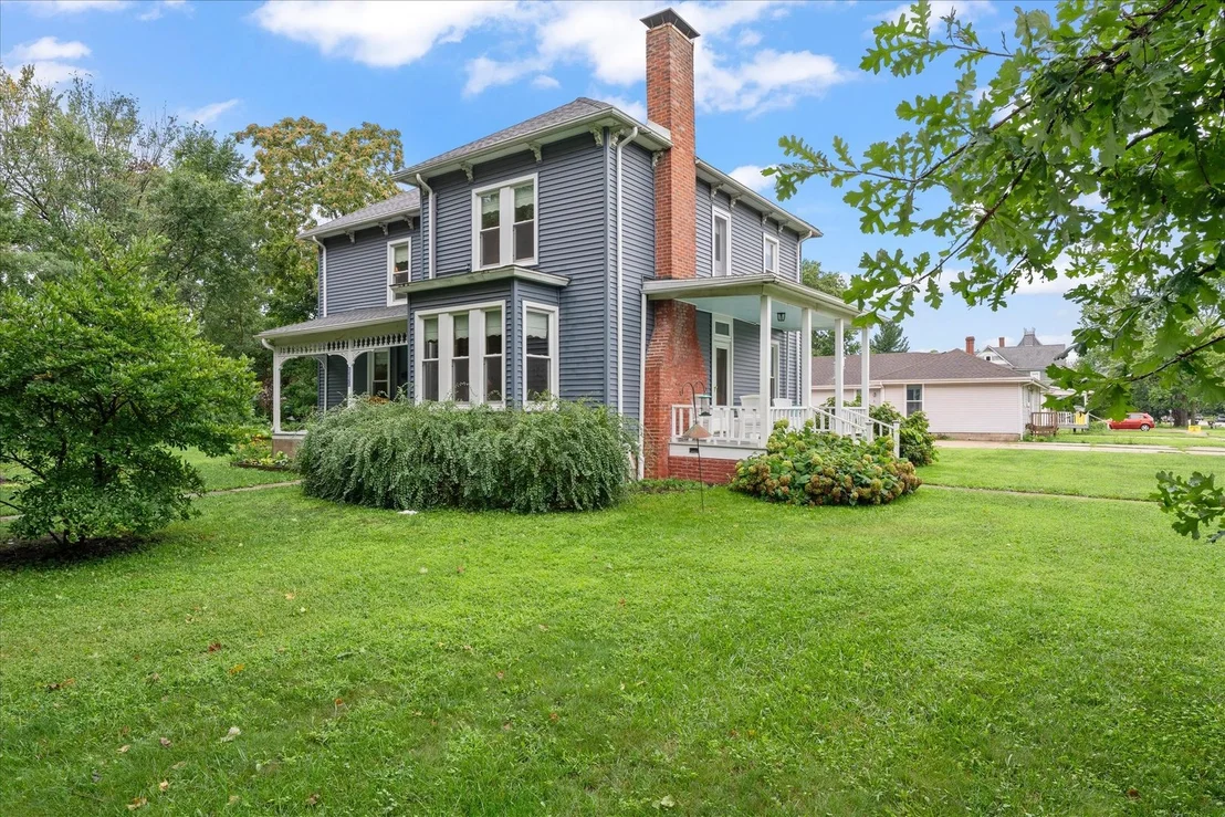 Photo of 321 N High Street