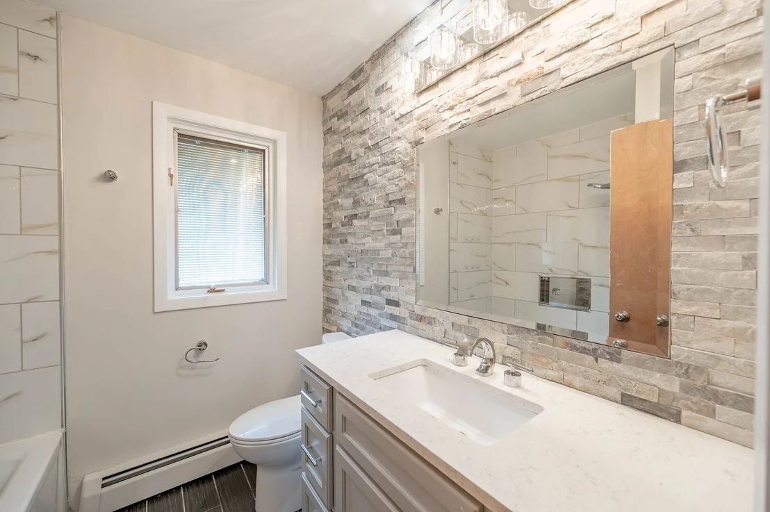 Photo of 6524 Cedar Road