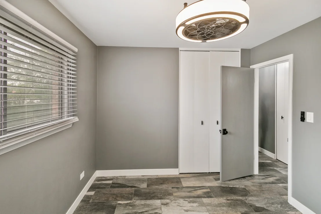 Photo of 383 PARK Avenue