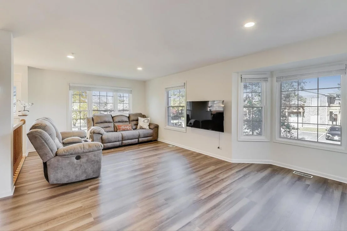 Photo of 1612 Fox Run Drive
