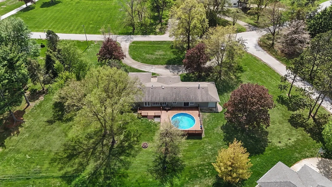 Photo of 1902 Golf Drive