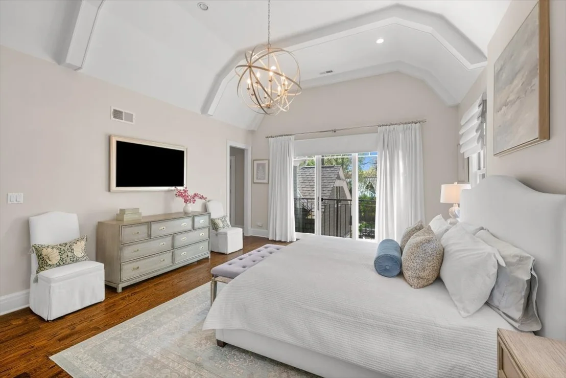 Photo of 1482 Edgewood Lane