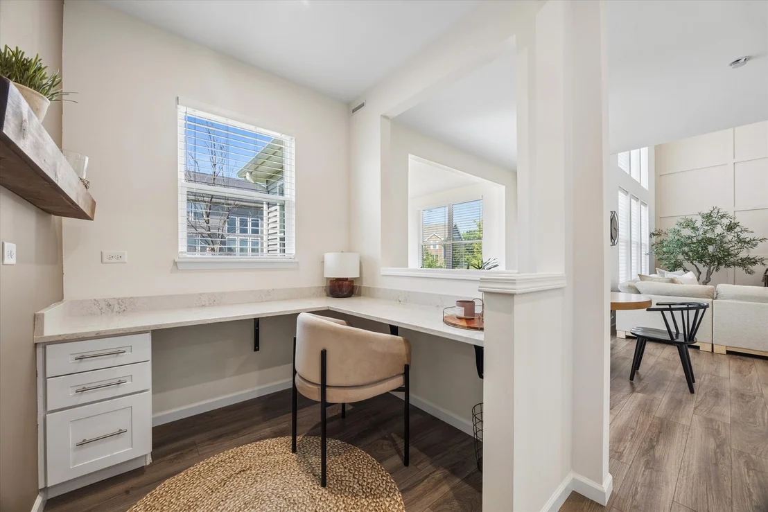 Photo of 2540 Weatherbee Lane