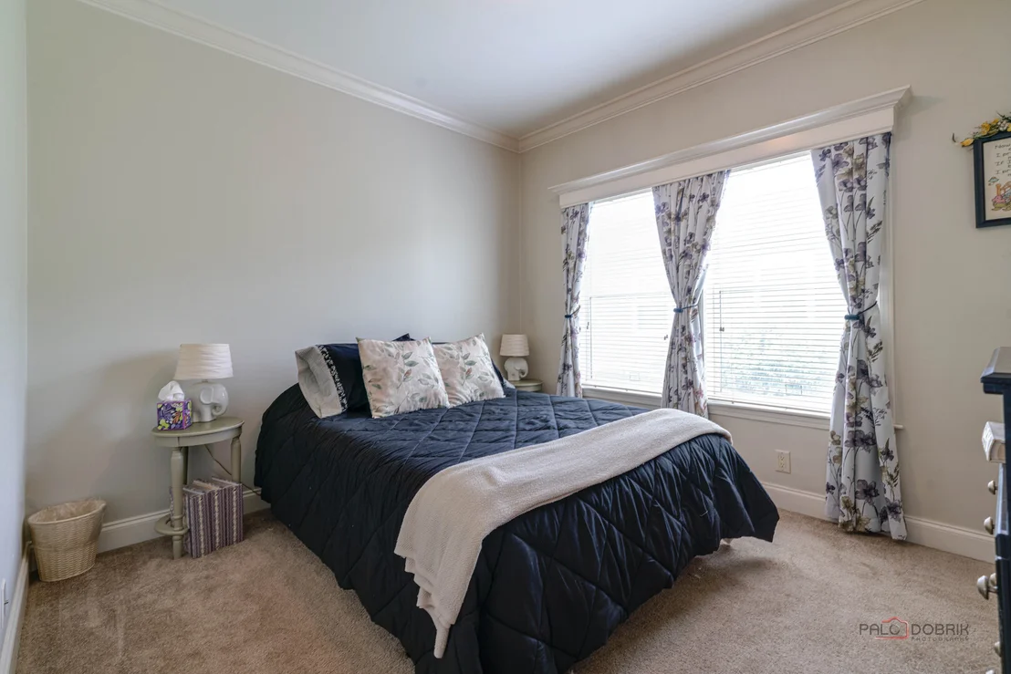 Photo of 1459 Equestrian Drive