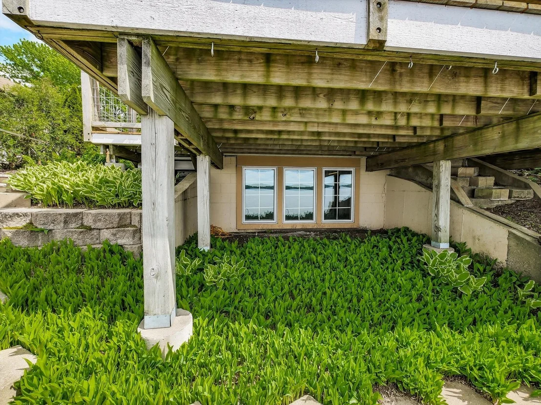 Photo of 140 Eagle Point Road