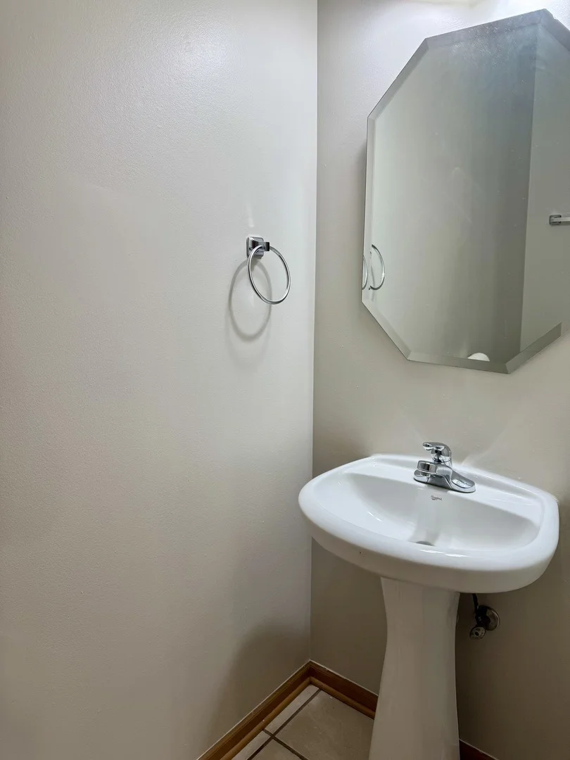 Photo of 6216 Pond View Drive