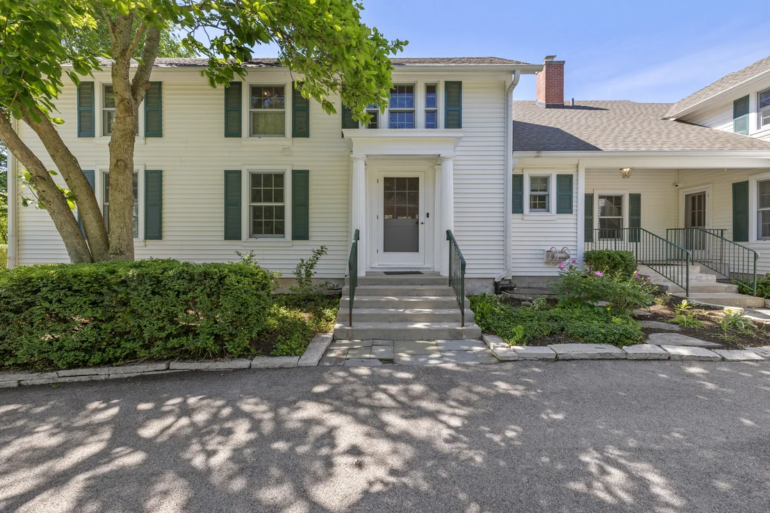 Photo of 332 Old Sutton Road