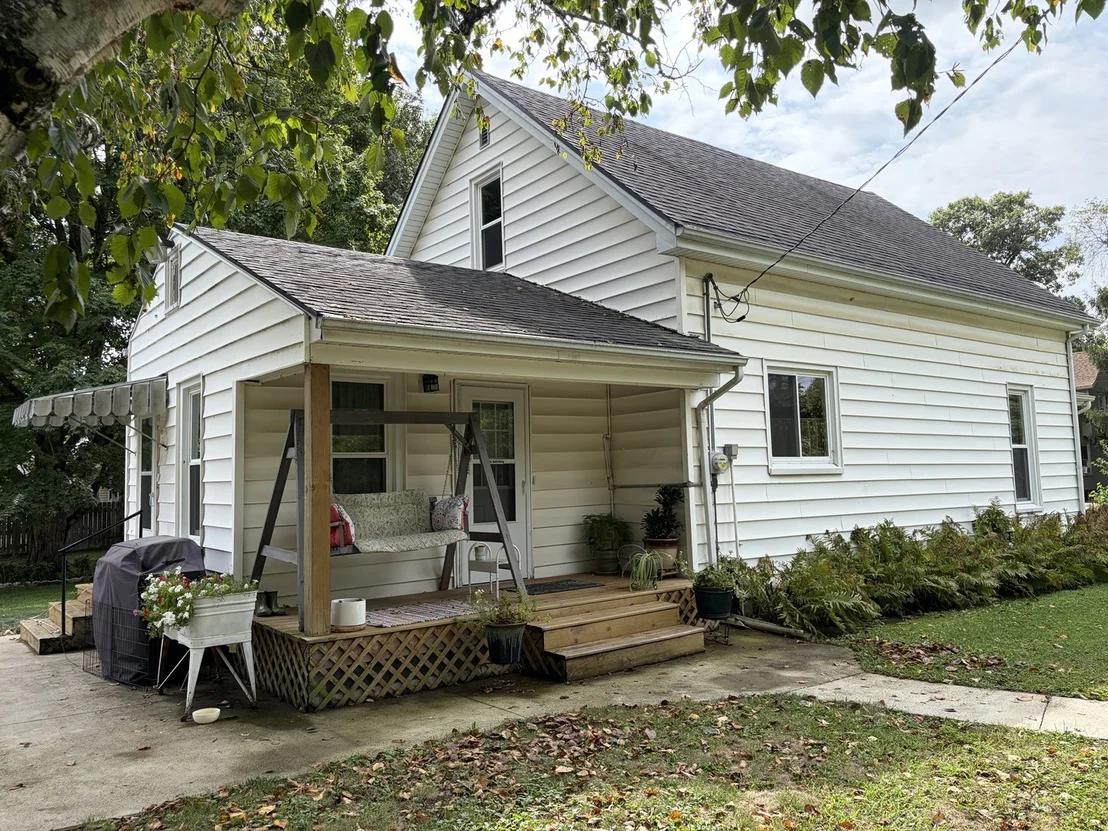 Photo of 211 N Seminary Street