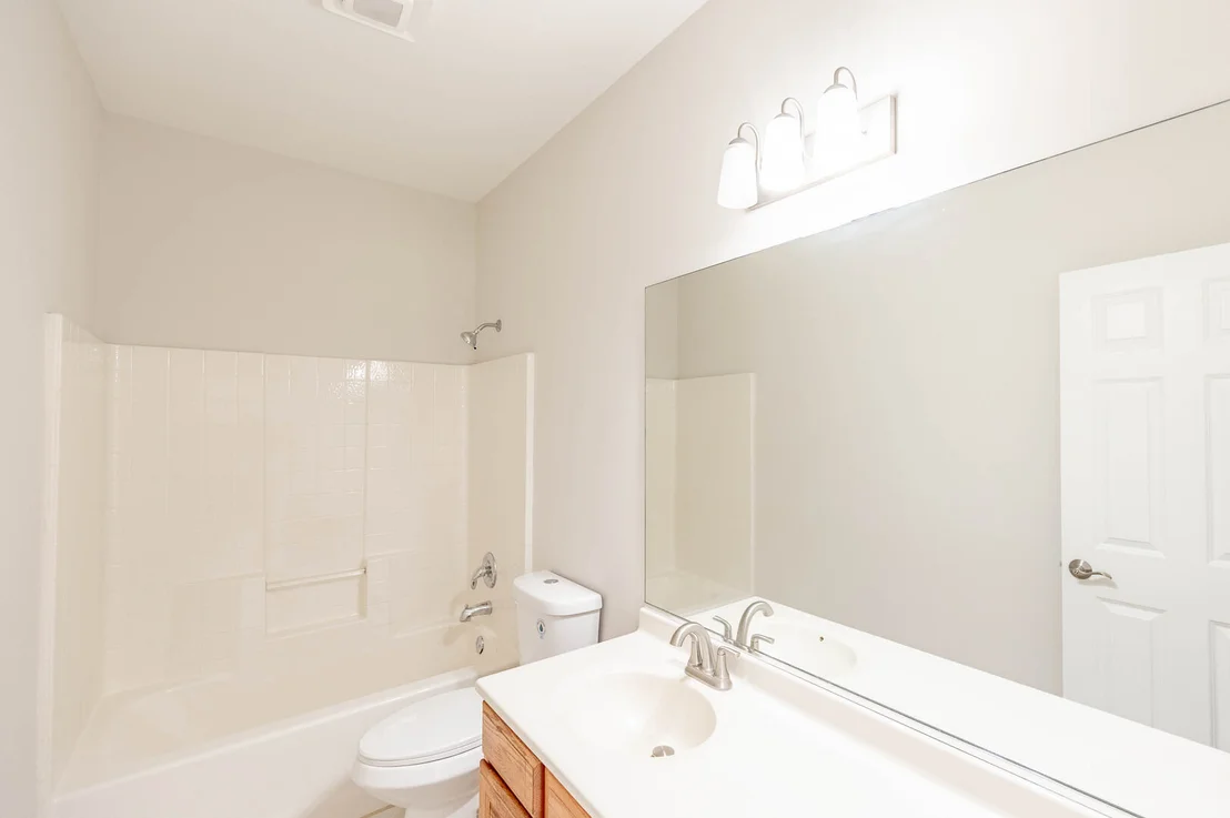 Photo of 3325 Rosecroft Lane