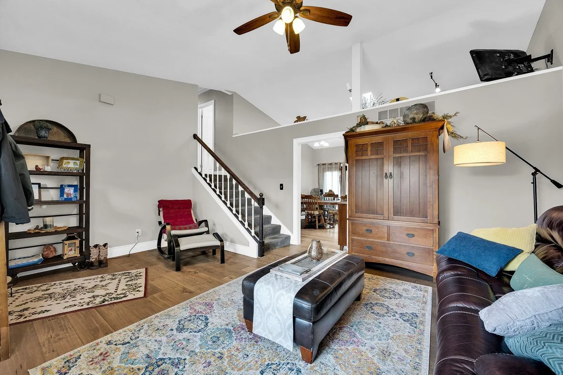 Photo of 302 Carriage Hills Road