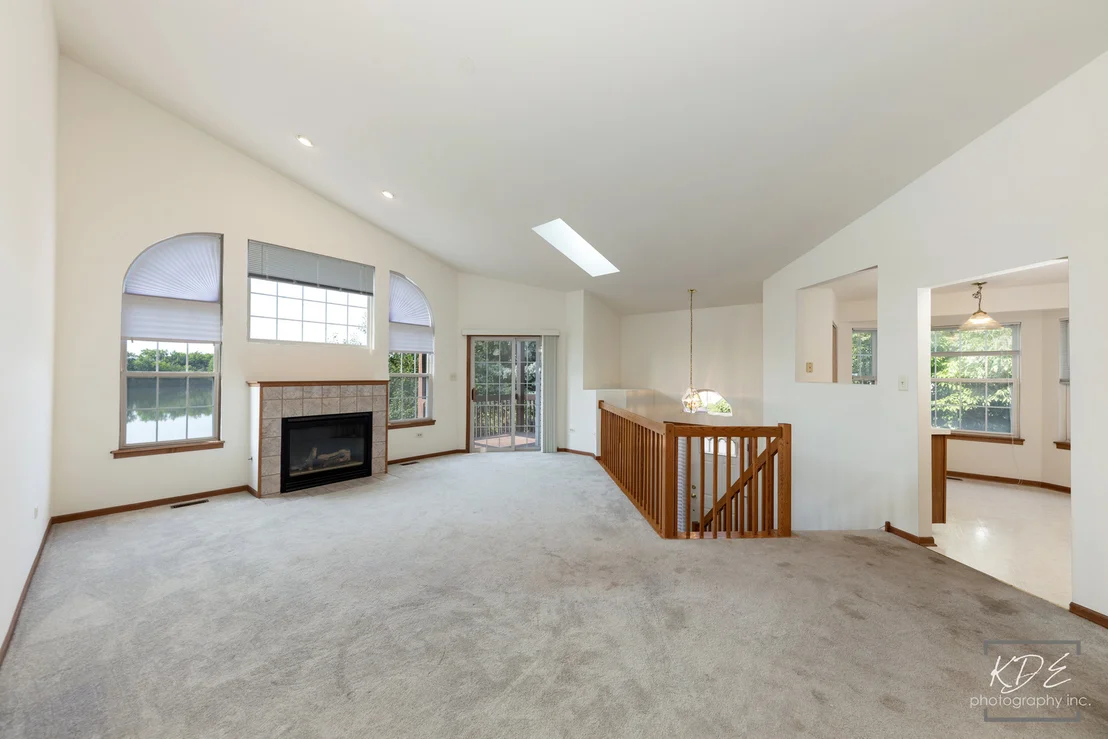 Photo of 14017 S Cambridge Circle