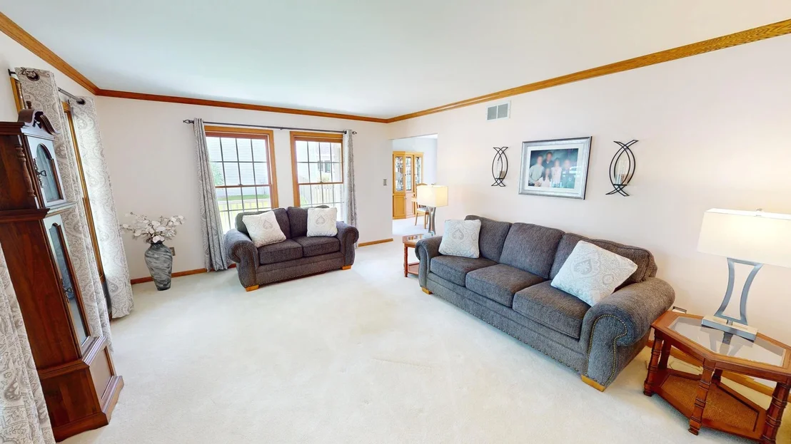 Photo of 25715 W Cherokee Trail