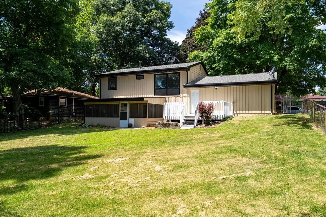 Photo of 15 Kingswood Drive