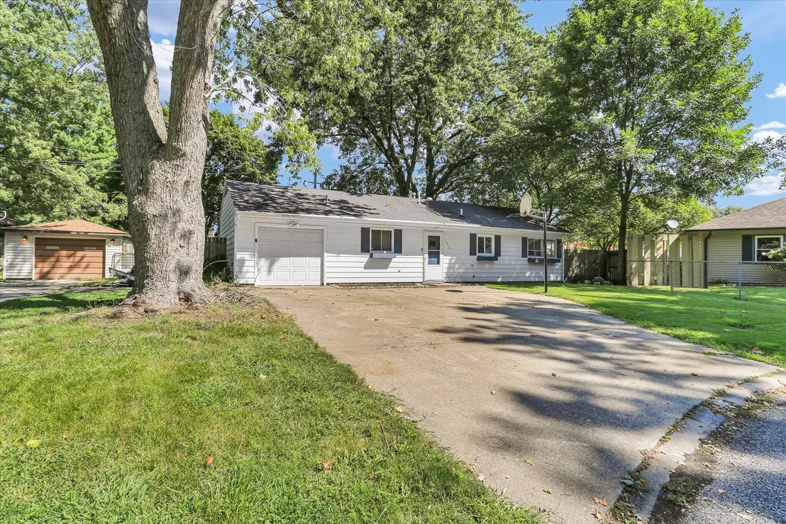 Photo of 1810 Greendale Drive