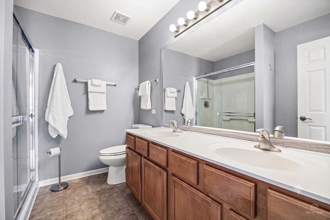 Photo of 2517 Emily Lane