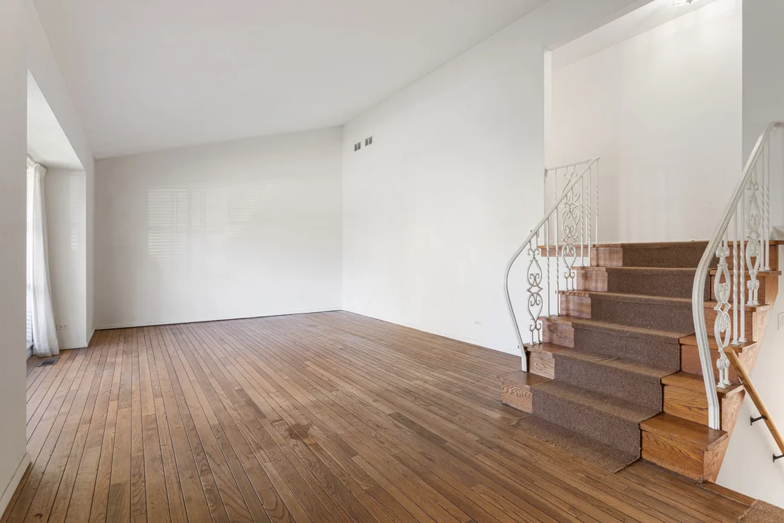 Photo of 609 Carriage Hill Drive