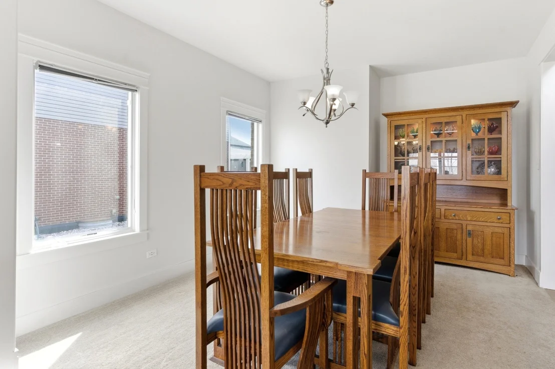 Photo of 1385 Overton Drive