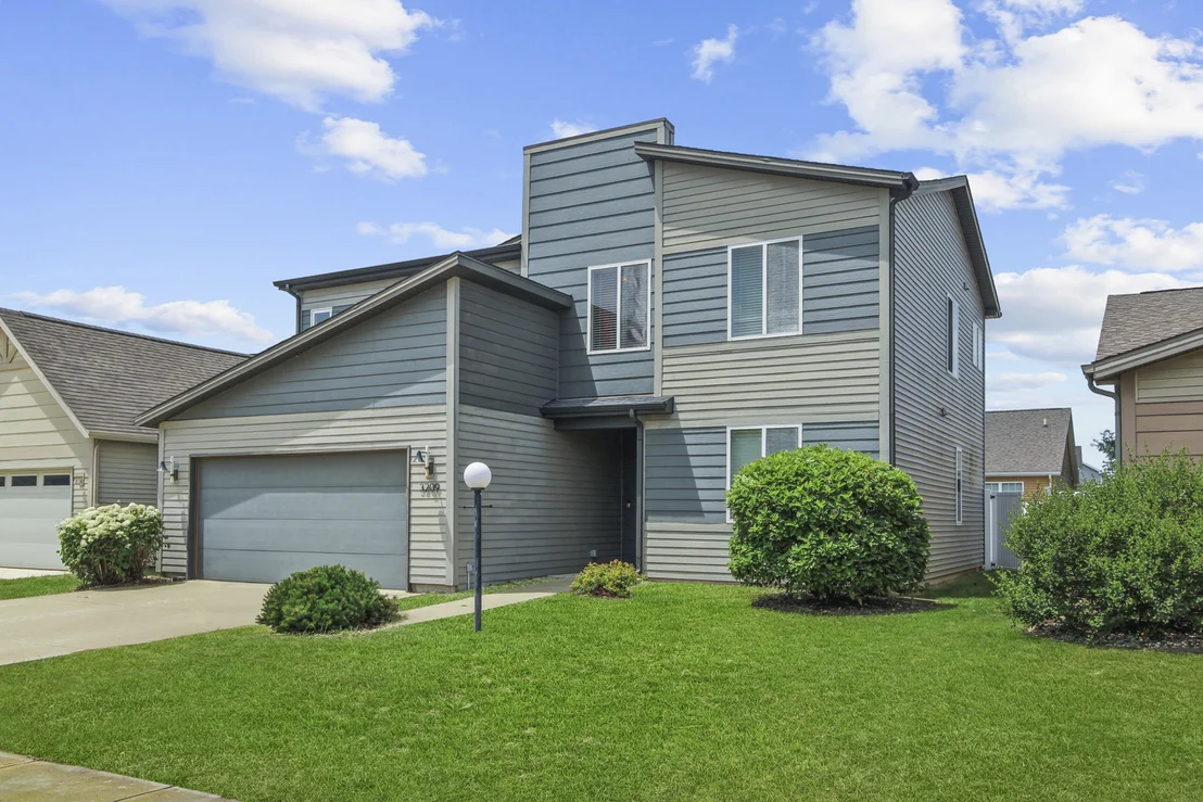 Photo of 3209 Stanley Lane