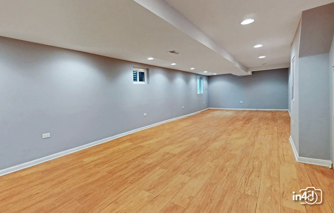 Photo of 2745 Covert Road