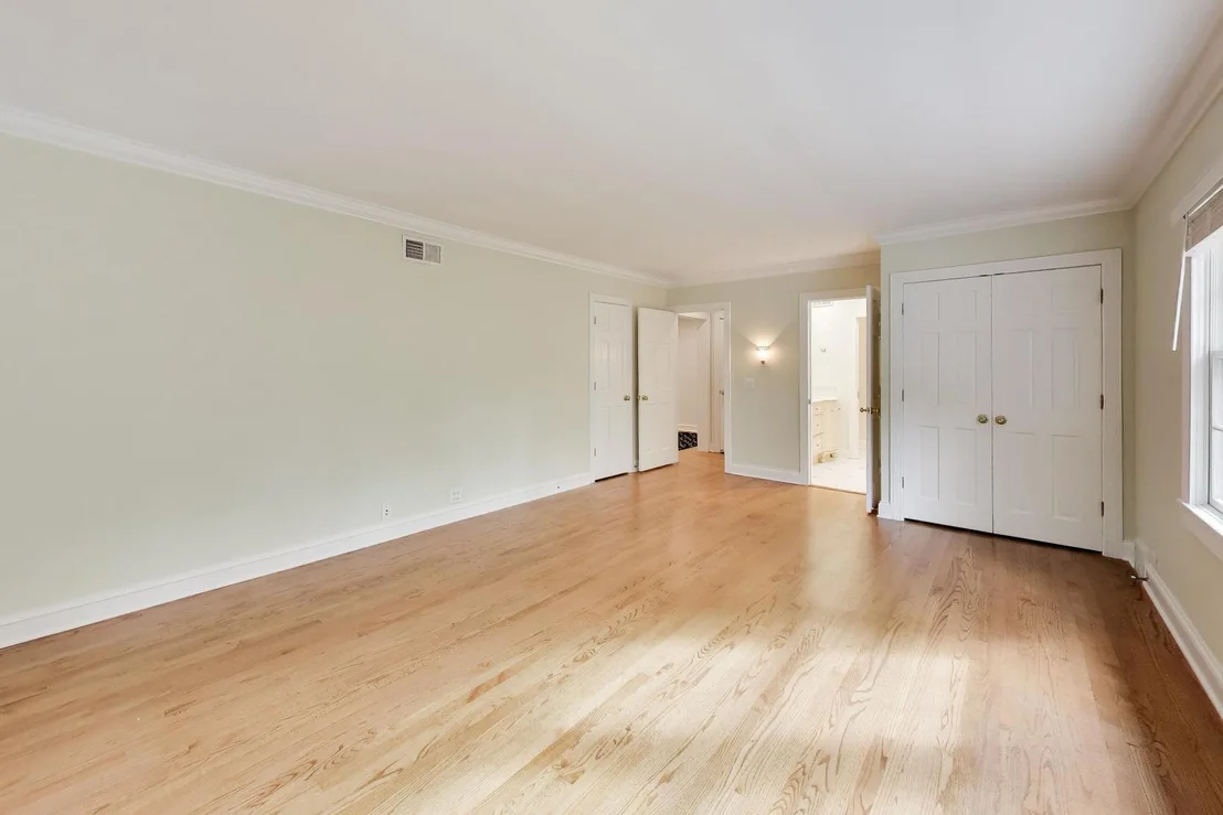 Photo of 917 Romona Road