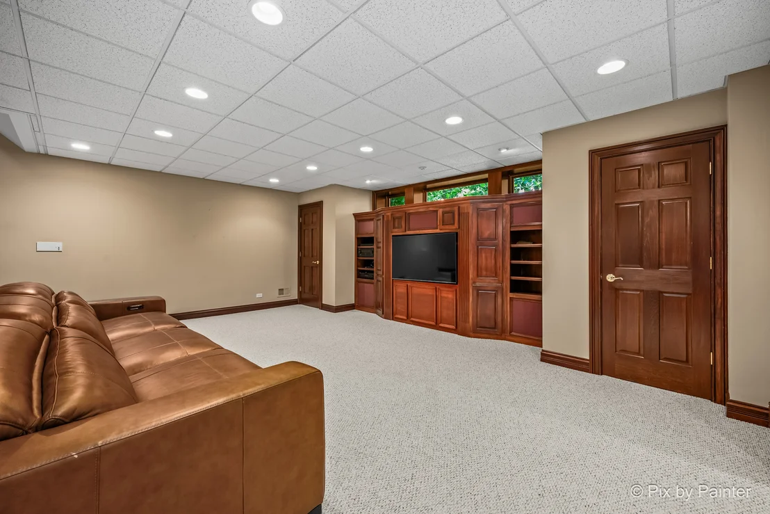 Photo of 1105 Thoroughbred Circle