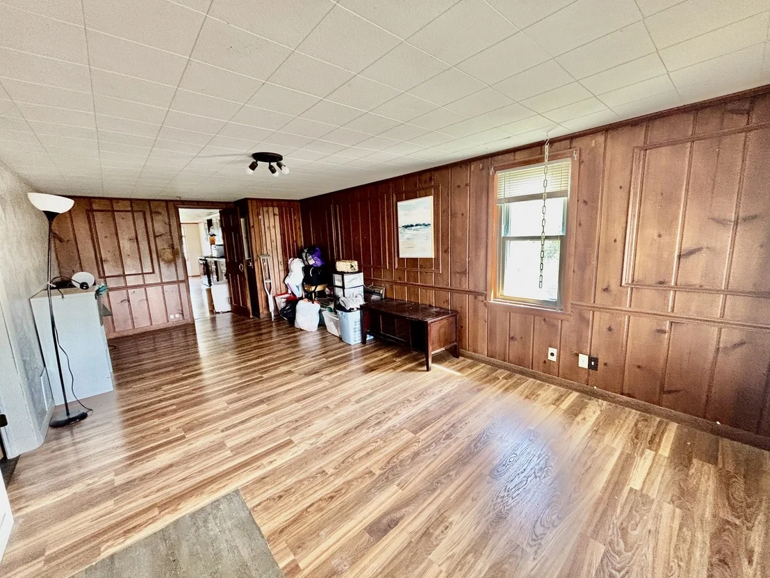 Photo of 1240 S Appleton Road