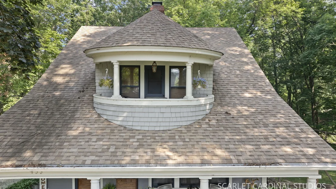 Photo of 453 Main Street