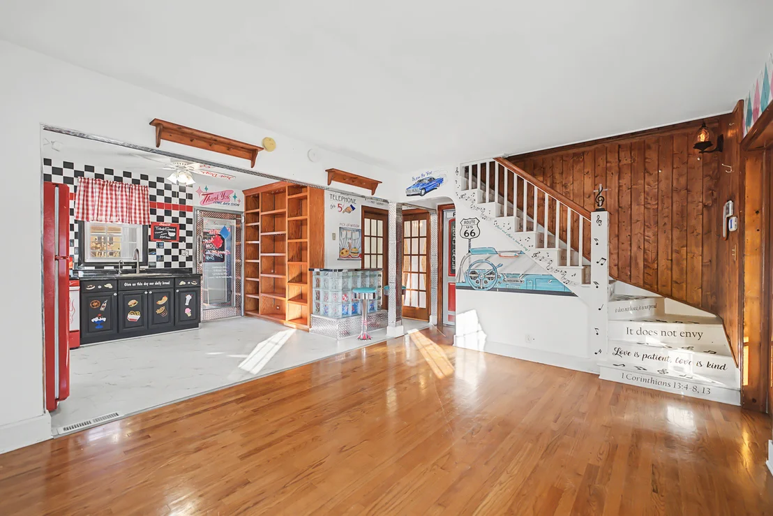 Photo of 880 Bemis Road