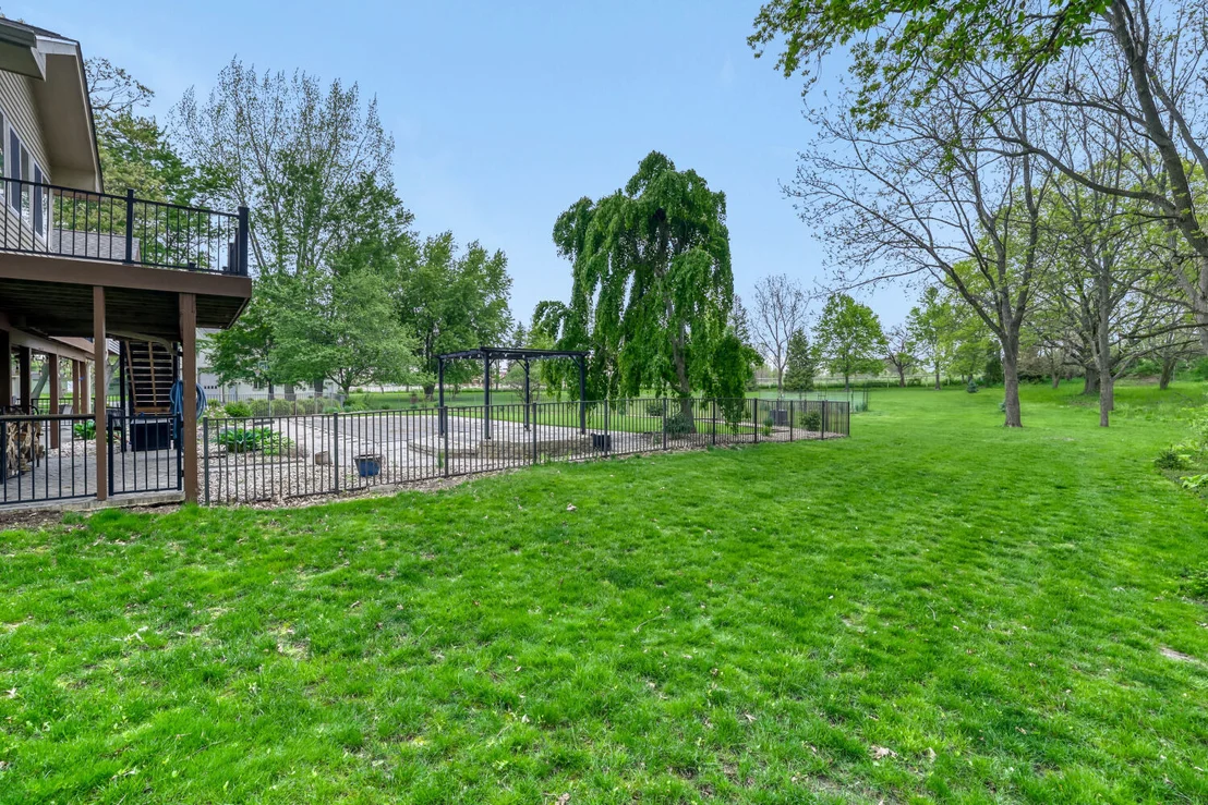 Photo of 39W526 Lori Lane
