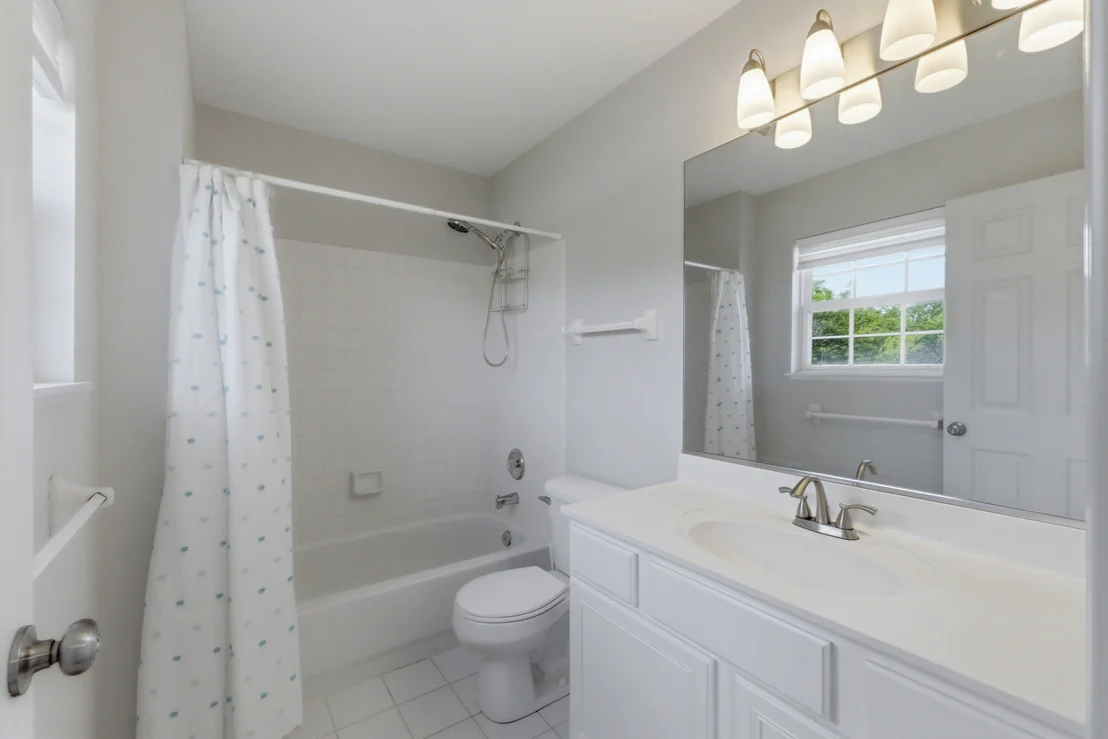 Photo of 962 Willow Street