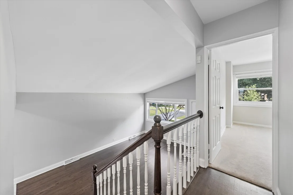 Photo of 408 W Commonwealth Lane