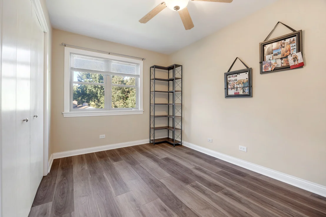 Photo of 445 Stanford Drive