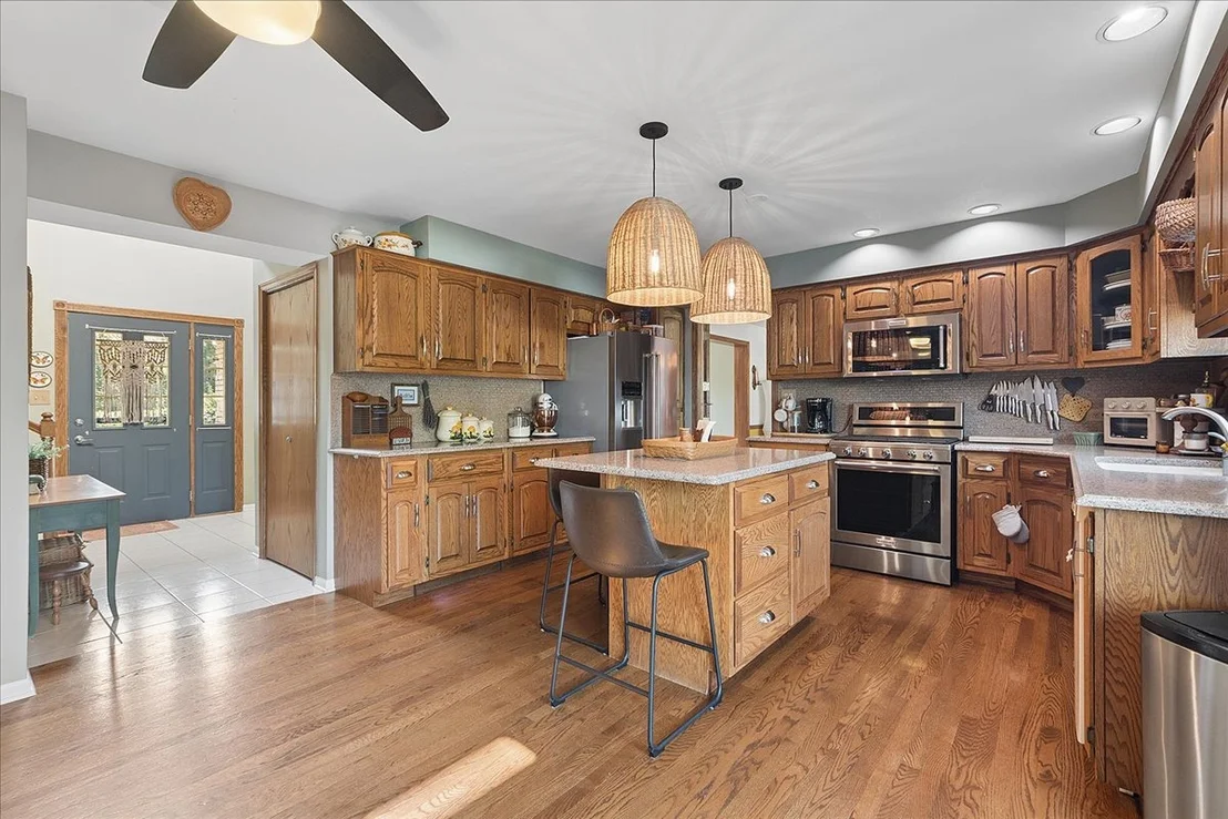 Photo of 19444 Everett Lane