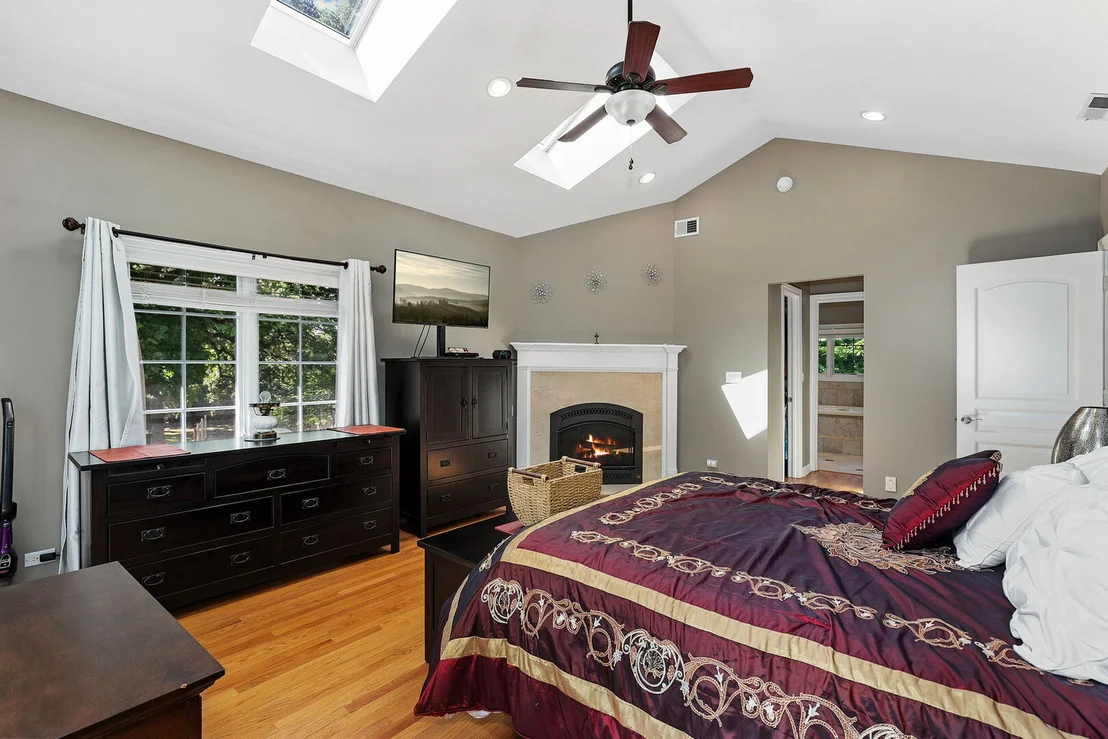 Photo of 1008 Meadow Road