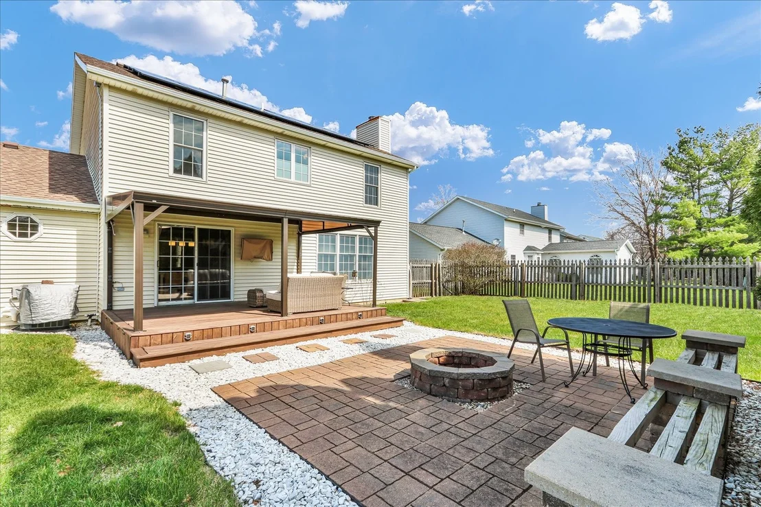 Photo of 2807 Willow Bend Road
