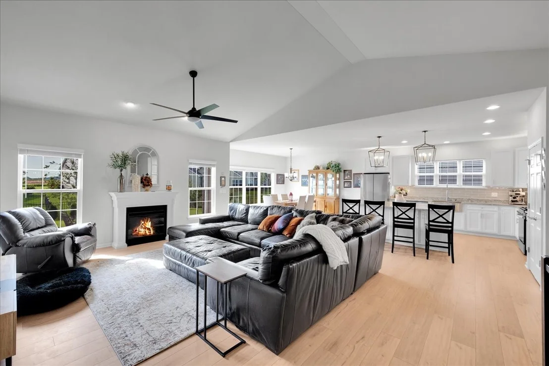 Photo of 635 Maplewood Circle