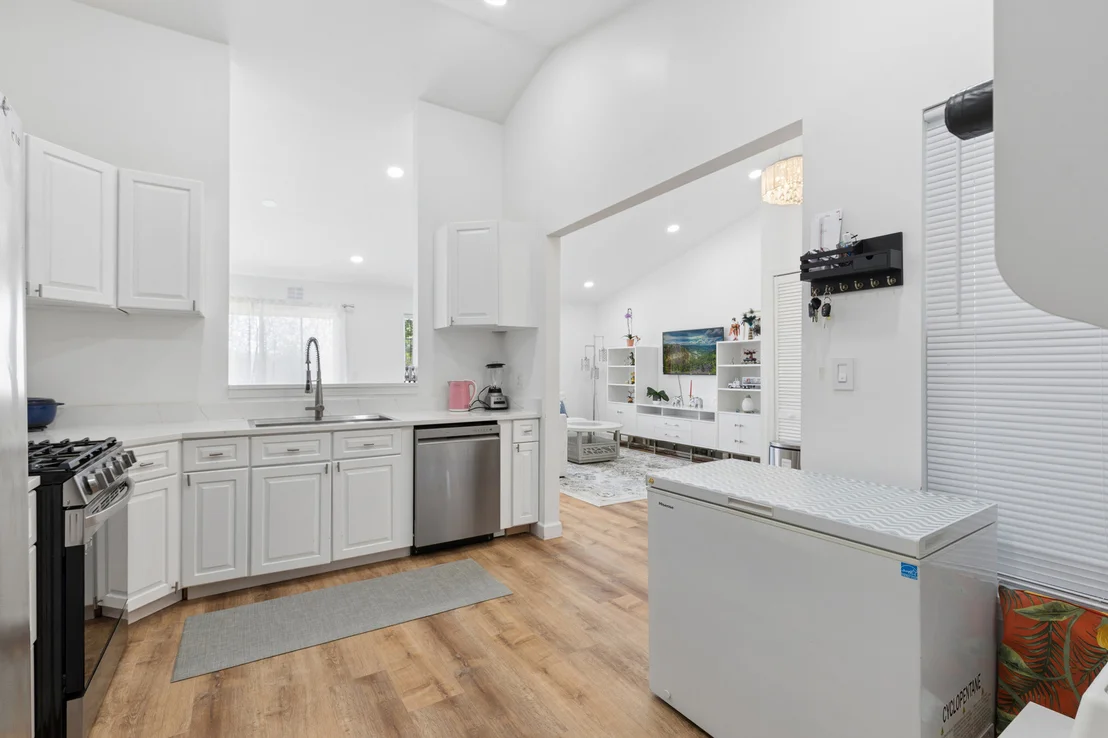 Photo of 500 Lyon Drive