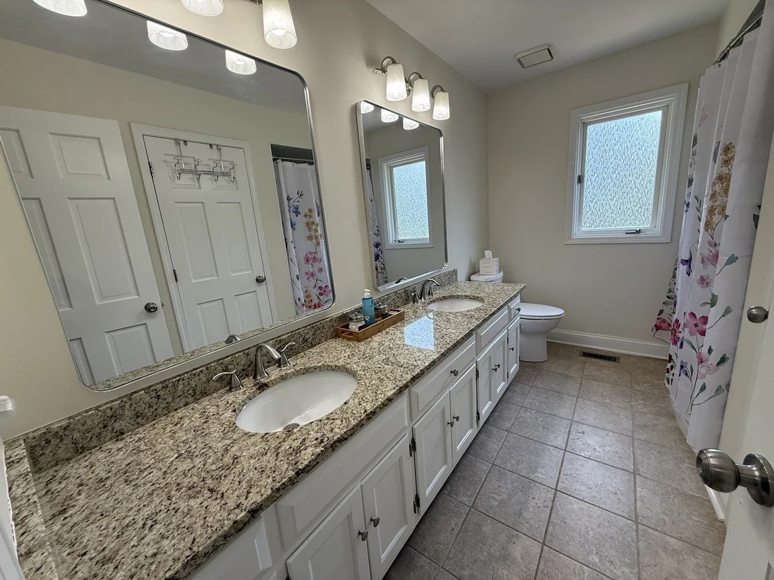Photo of 1016 Liberty Drive